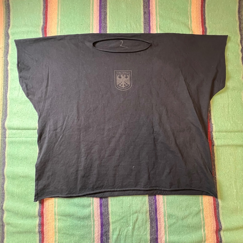 Yeezy Vultures Box T-Shirt Mens Size 2 Black Crest Graphic Oversized Tee